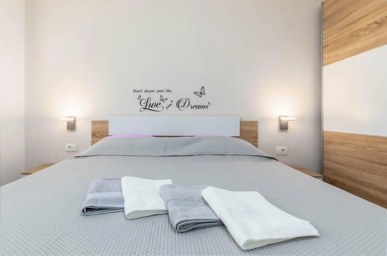 Apartment Sole Pola